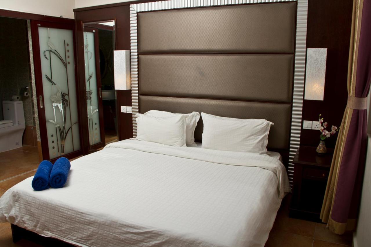 Beringgis Beach Resort & Spa Papar Zewnętrze zdjęcie